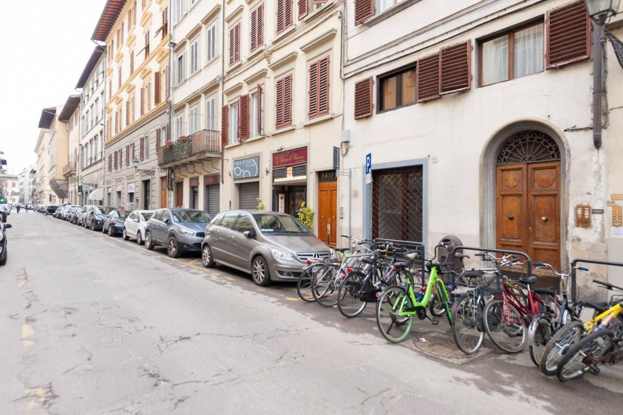 Love Weekend Near Piazza Ognissanti Florencja Pokój zdjęcie
